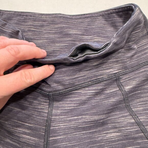 Patagonia Women’s XS Gray Cropped Leggings w/ Pockets – 22” Inseam outdoors - Picture 2 of 6